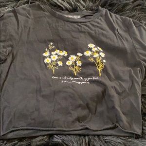 Cropped tee